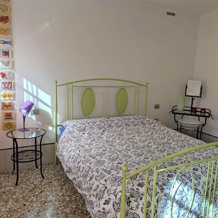 A Casa Di Peplis Lägenhet Venedig Exteriör bild